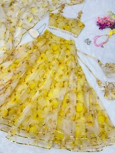 Floral Lehenga Dress Party wear lengha choli Organza Lehenga Yellow Dress Stitch - Picture 1 of 5