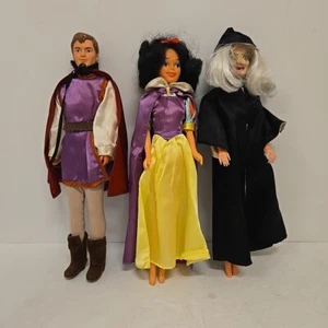 Vintage Bikin Disney Schneewittchen Puppe mit Hexe und Prinz - Bild 1 von 15
