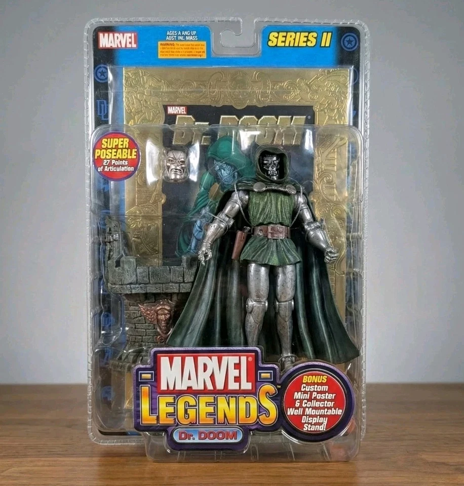 ULTRA RARO: Marvel Legends Dr. Doom Doombot Variant (Série 2) - Selado de Fábrica! - Imagem 1 de 4