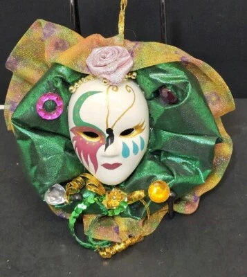 Máscara de porcelana anco vintage de los años 90 colgante en la pared payaso pierrot muñeca multicolor  Foto 1 de 4