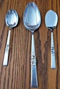 ONEIDA COMMUNITY MORNING STAR SILVERPLATE FLATWARE 3 Serv: Sugar, Jelly & Spoon - Picture 1 of 5
