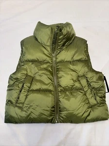 Girls' Boxy Puffer Vest - art class Green Small 6/7 NWT - Picture 1 of 4