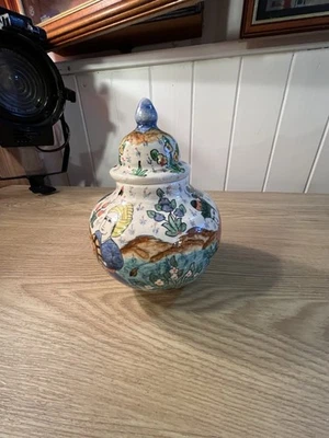Turkish Kutahya Gumus Gini ceramic ginger jar, hand-painted pottery from Turkey - Image 1 of 4
