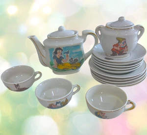 Vintage 15pc Snow White Porcelain Tea Set MARX 1950s Disney Toy Plates - Picture 1 of 12