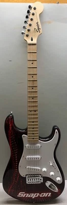 Guitarra Eléctrica Squier de Fender Stratocaster Snap-On Tools Edición Limitada Foto 1 de 4
