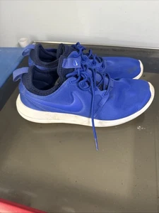 Nike Womens Roshe Two 844931-402 Blue Running Shoes Sneakers Size 8 - Picture 1 of 8