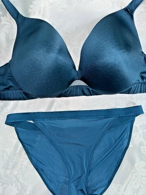 Cacique Bra Lightly Lined Plunge T Shirt UW Teal Blue Green + Free Gift XL 40DDD - Image 1 of 4