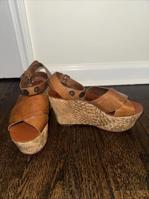 Lanvin ETE 2012 Brown Keather Snake Python Print Platform Ankle Strap Wedge 38 - Image 1 of 4