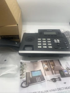Yealink SIP-T42U Téléphone IP Gigabit avec Voix HD, Double USB, Opus et Prise en charge PoE - Photo 1/7