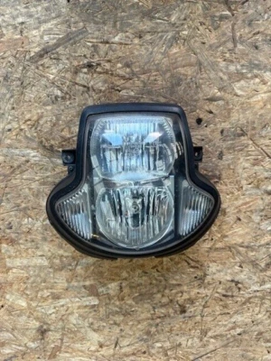 KAWASAKI KLE 650 KLE650 2009 07 - 09. HEADLIGHT UNIT, FRONT LIGHT, HEADLAMP.  2A - Image 1 of 3