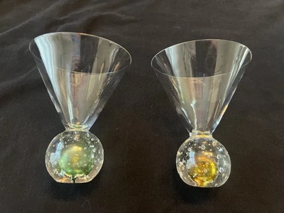 Lote de 2 Juego de Vidrio Martini Arte Vidrio Burbuja Bola Vástago - Verde y Amarillo 8 OZ Foto 1 de 3