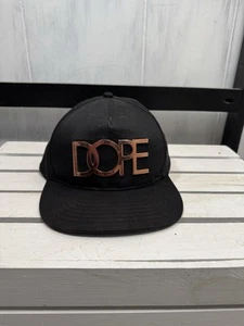 Baseballmütze der Firma DOPE schwarz mit großem kupferfarbenem Metall DOPE-Logo, Rad, neuwertig! - Bild 1 von 7
