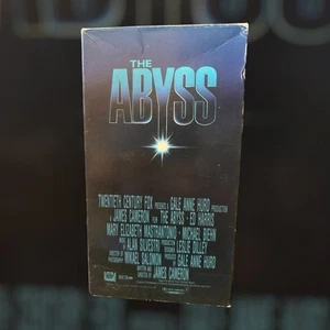 The Abyss VHS 1989 Sci-Fi Thriller Original Release Twentieth Century Fox - Picture 1 of 2