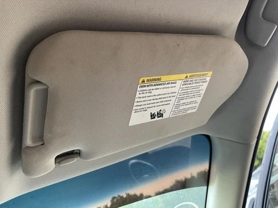 Солнцезащитный козырек водителя с подсветкой сквозной 09/30/18 подходит для 14–19 INFINITI QX60 972766 - Изображение 1 из 4