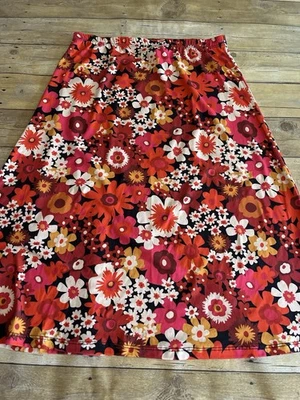 Falda Lesley Evers Floral Talla Mediana Colorida Retro Artística Preppy Foto 1 de 4