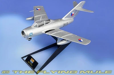 Easy Model 1:72 MiG-15UTI Fagot Czechoslovakian Air Force - Image 1 of 4