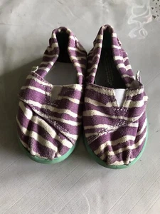 Toms Girls Toddler, Zebra Print, Lavender/White Size 5 , Shoes . - Picture 1 of 5