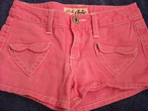 GIRL'S PINK DENIM SHORT JEAN SHORTS Size 7 ZIPS UP NICE CUTE WOW PINK ANGEL L@@K - Picture 1 of 3