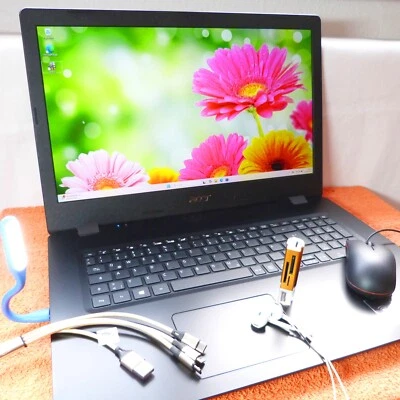 XXL SET Acer A317 UltraBook 17 Zoll FULLHD l SSD Windows 11 PRO l Core i5 10GEN - Bild 1 von 4