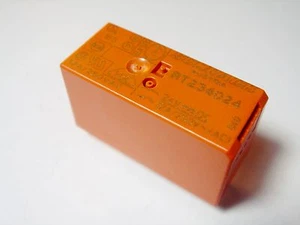 1x Relais 24V 1xEIN 250V 12A SCHRACK RT234024 #20-32 - Picture 1 of 8