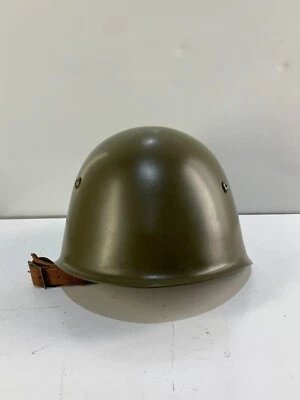 Casco militar de metal verde vintage casco duro socialista militar ejército Foto 1 de 4