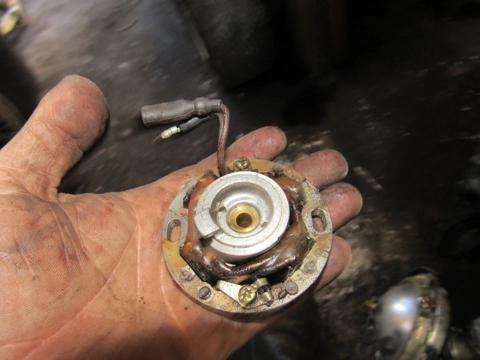 Honda CX500 1979 pastillas CDI generador de señal de pulso Foto 1 de 1