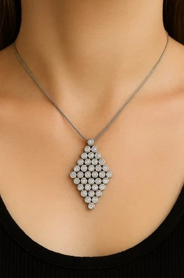 Vintage Damiani Diamond Pendant Necklace Estate Fine Jewelry Pre-Owned 18K Gold - Image 1 of 4