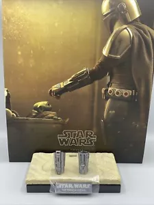 Solo guantes de muñeca Hot Toys The Mandalorian & Child de lujo TMS015 - Imagen 1 de 5