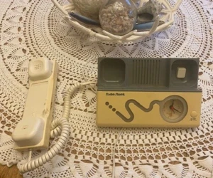 MOD VINTAGE SQUIGGLE NEON PHONE MODEL TA-4000 Clock Groovy! - Picture 1 of 10