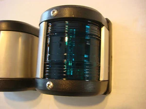 SERIES 25 Starboard side Green Navigation light SeaDog RUNNING New FESTOON bulb - Picture 1 of 6