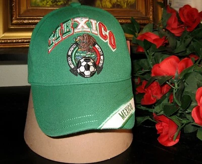 Gorra deportiva ajustable México bordada para hombre Foto 1 de 4