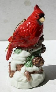 Cardinal Bird Figurine Madison Max Cardinal Snow Pine Cones Ornament Ceramic --- - Picture 1 of 1