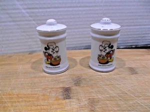 Vintage Walt Disney Productions Mickey Mouse Ceramic Salt & Pepper Shakers Japan - Picture 1 of 9