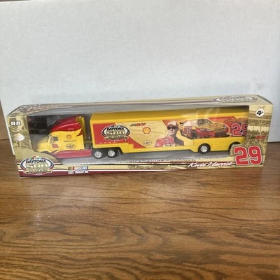 Nascar Kevin Harvick Daytona 500 #29 2008 Shell Pennzoil Car Hauler 1/64 - Image 1 of 4