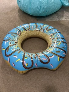 Bestway Swimming Ring Donut Diameter 107 cm - Picture 1 of 2