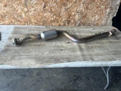 MERCEDES BENZ W204 C250 C300 C350 OEM 08-14 CENTER EXHAUST PIPE FLEX TUBE - Image 1 of 4