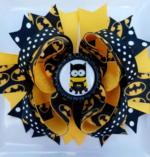 Minions Negro Amarillo Blanco Tapa Botella Lazo de Pelo 5" Foto 1 de 1