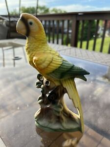 New ListingVintage Stamped Made In Japan Yellow Parrot On Tree Stump. Bisque