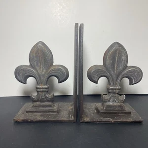 Fleur de Lis Lys Bookends Heavy Cast Iron Gothic Rustic Antiqued Pair - Picture 1 of 8