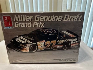 AMT ERTL Rusty Wallace 27 Miller Genuino Draft Pontiac Grand Prix Kit Sellado - Imagen 1 de 7