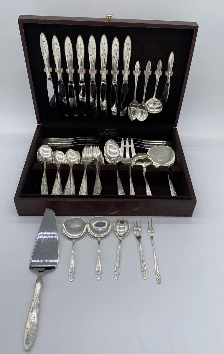 Towle Antique US Sterling Silver Flatware 1900-1940 for sale Towle Antique US Sterling Silver Flatware 1900-1940 for sale