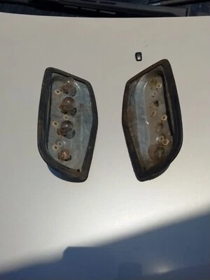 Luz trasera izquierda y derecha MOUNT-HELLA Volvo 142 144 164 **USADA/COMO QUITADA** Foto 1 de 4