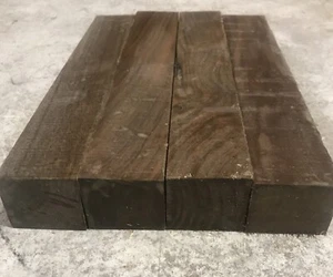 1,75” x 1,75” x 12” Schwarz Nussbaum Drechselholz Rohlinge Schnitzrohlinge Stck 4 - Bild 1 von 1