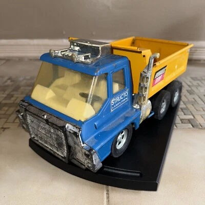VTG Structo Hydraulic Dump DOUBLE WIDE # 3765 By Ertl Toys/ Old Toys - Image 1 of 4