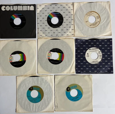 Lot of 8 Different CONWAY TWITTY 45RPM VINYL RECORDS, MGM, MCA, DECCA  VGC - Image 1 of 3