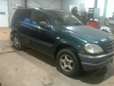 Fuse Box Engine 163 Type ML500 Fits 98-05 MERCEDES ML-CLASS 787439 Foto 1 de 4