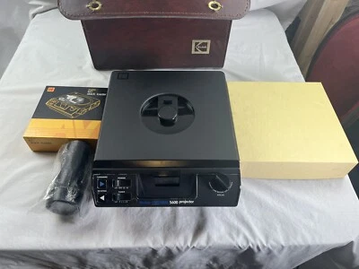Vintage Kodak Medalist II Carousel 35mm Slide Projector w/Remote & Stack loader+ - Image 1 of 4