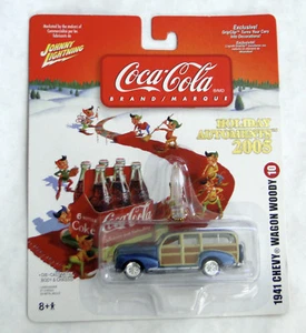 Johnny Lightning 1941 Chevy Woody Wagon Coca Cola Automents Weihnachtsauto  - Bild 1 von 3