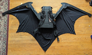 READ Batman Dark Knight Retractable Bat Wings Mega Cape Costume 4.5' Wingspan