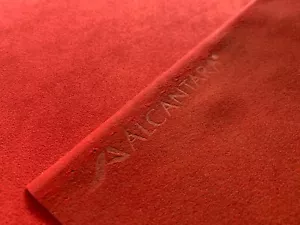 ORIGINAL tissu Alcantara panneau marchandise au mètre couleur : 4996 ROUGE 149 cm de large ! - Photo 1/8